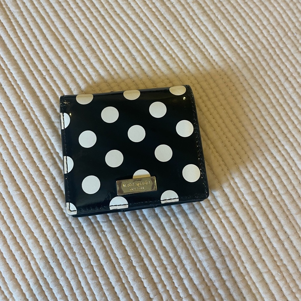 Katespad polka dot half wallet